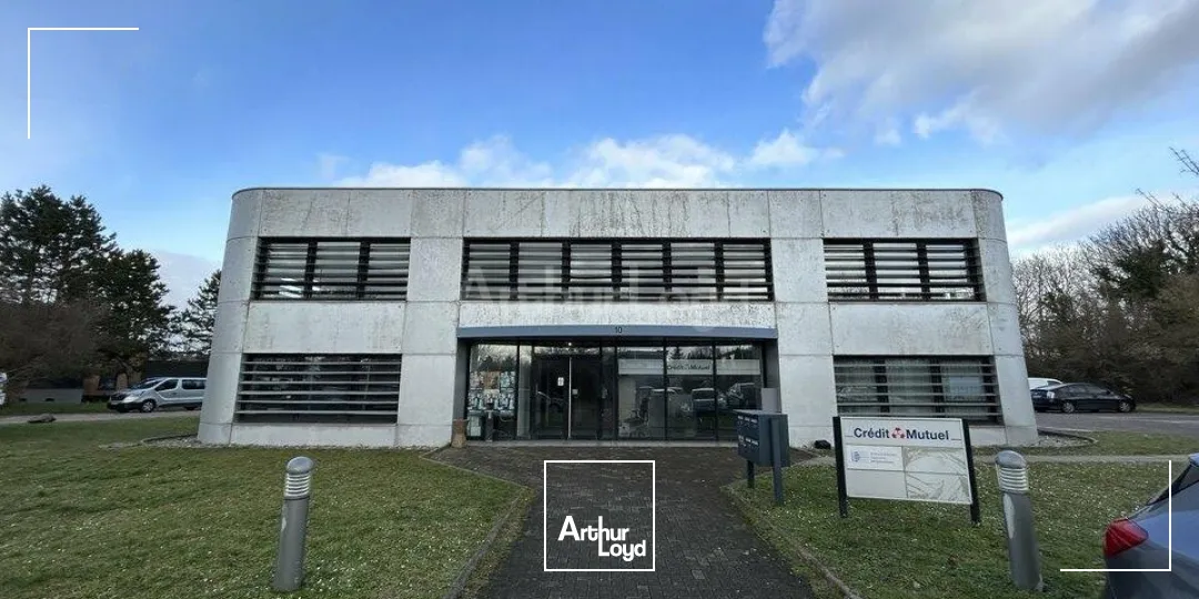 BUREAUX à LOUER de 179 m²