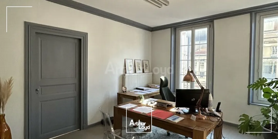 BUREAUX à LOUER de 115 m²