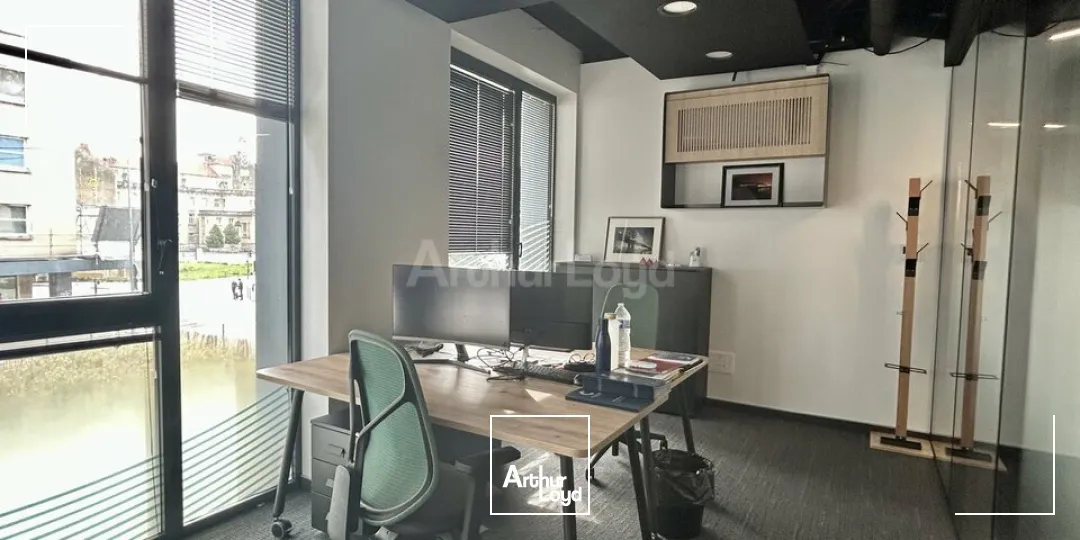 BUREAUX à LOUER de 193 m²