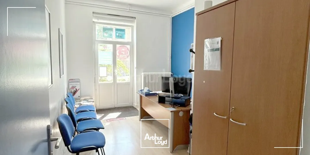 BUREAUX à VENDRE de 367 m²