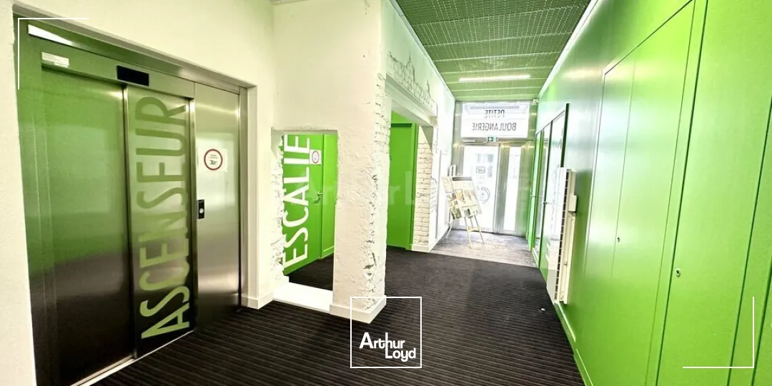 BUREAUX à LOUER de 289 m²