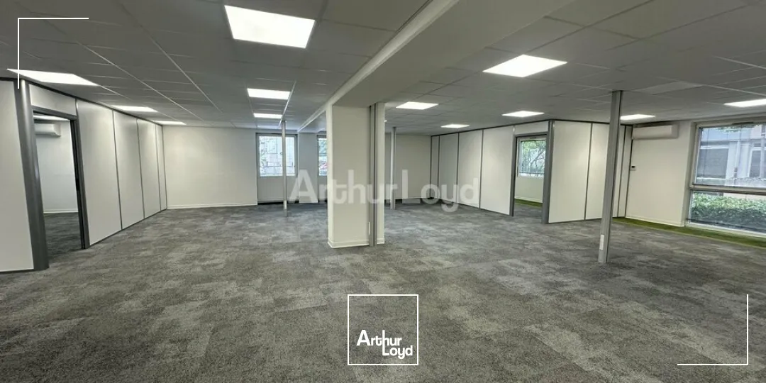 BUREAUX à LOUER de 1769 m²