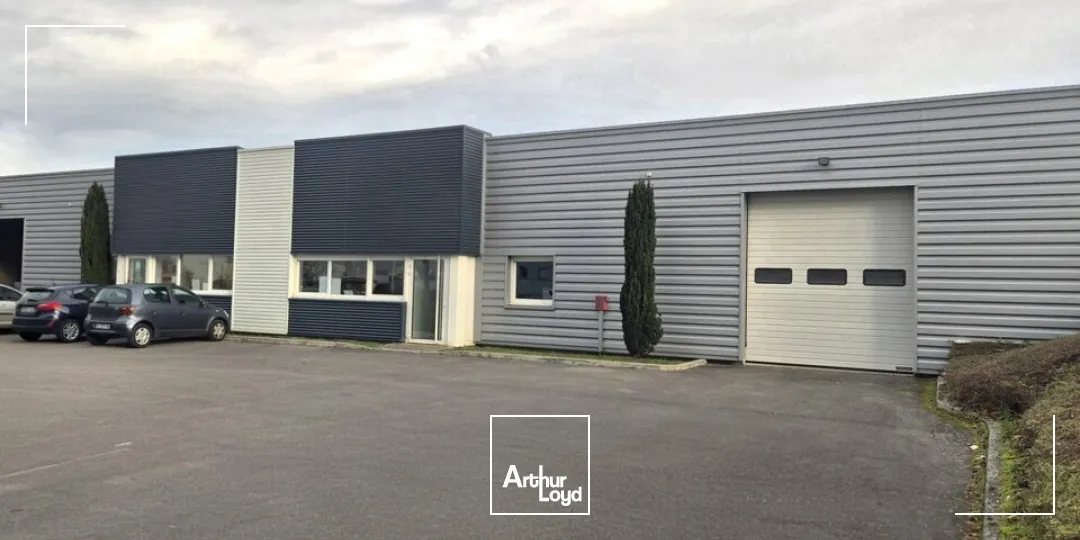 ZAE CAP NORD - A LOUER  LOCAL D'ACTIVITES 311 m² 
