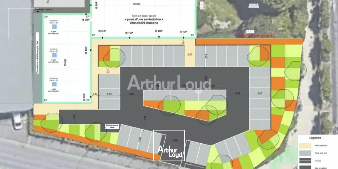 Emplacement stratégique!!Commune de Tinqueux (51) - à louer 3 cellules commerciales à partir de 178m2
