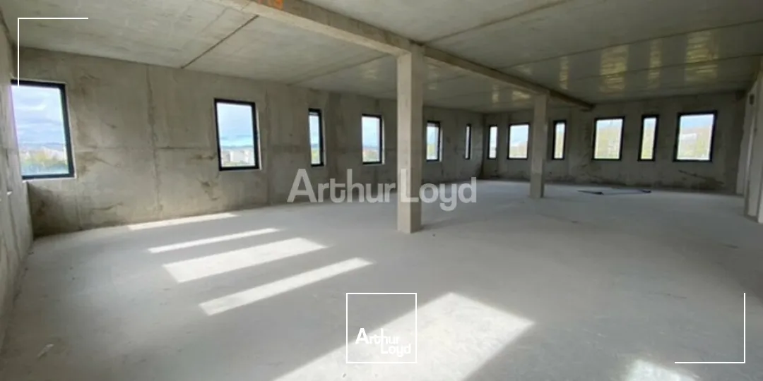 BUREAUX NEUF - TINQUEUX