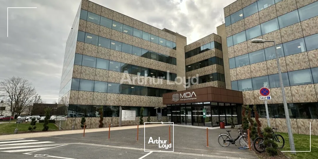 BUREAUX D'ENVIRON 185m2 - REIMS FARMAN