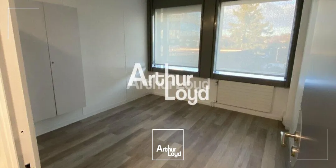 BUREAUX D'ENVIRON 185m2 - REIMS FARMAN