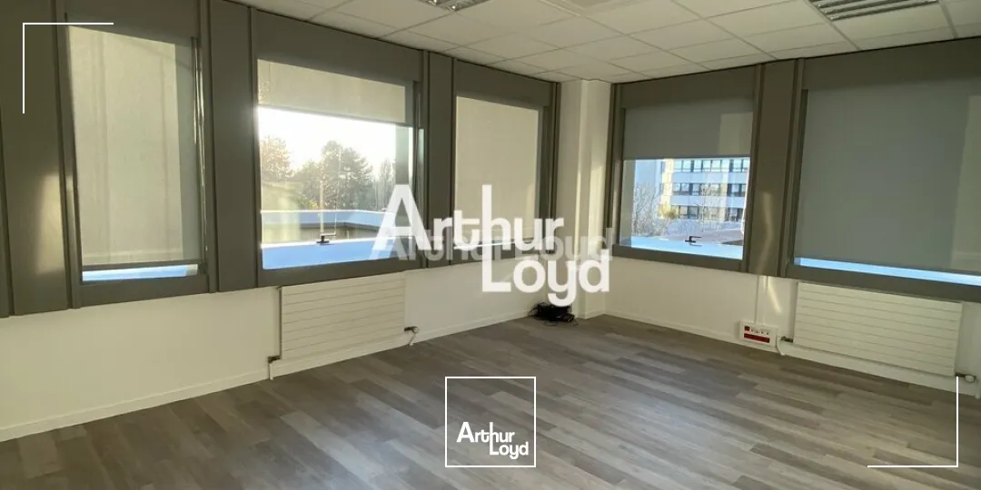 BUREAUX D'ENVIRON 185m2 - REIMS FARMAN