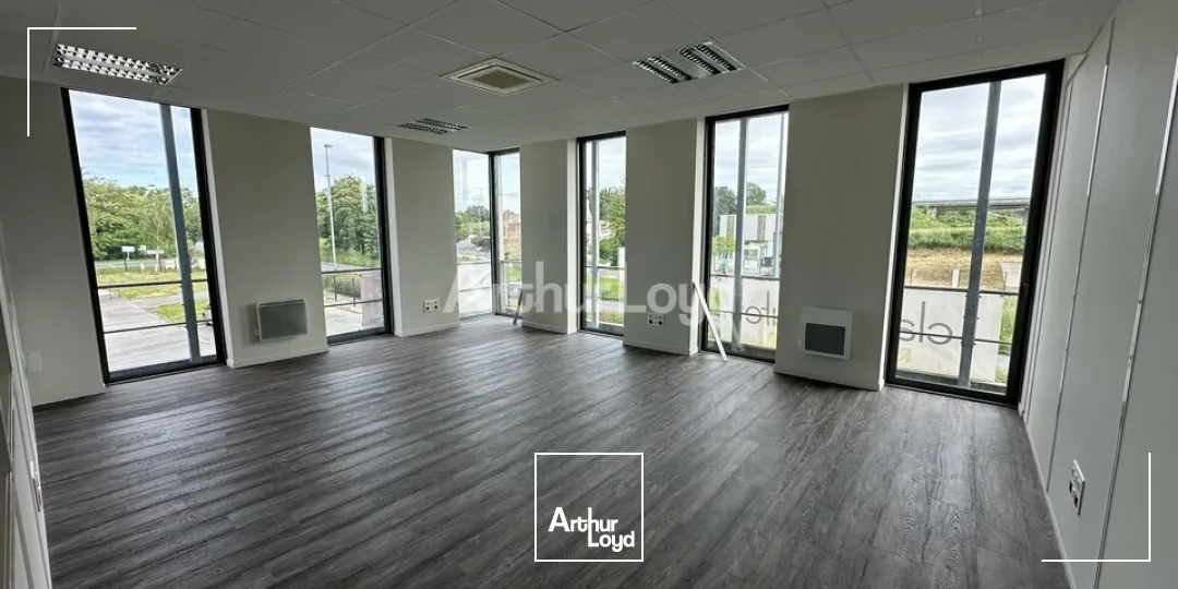 BUREAUX D'ENVIRON 110m2 - REIMS LA POMPELLE