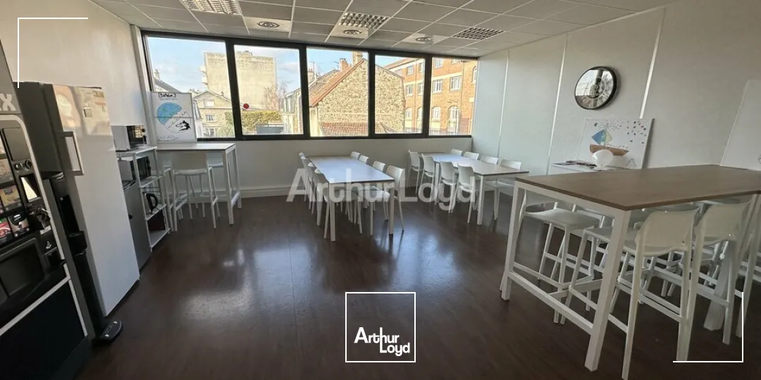 Plateau de bureaux d'environ 307 m2 - REIMS CLAIRMARAIS 