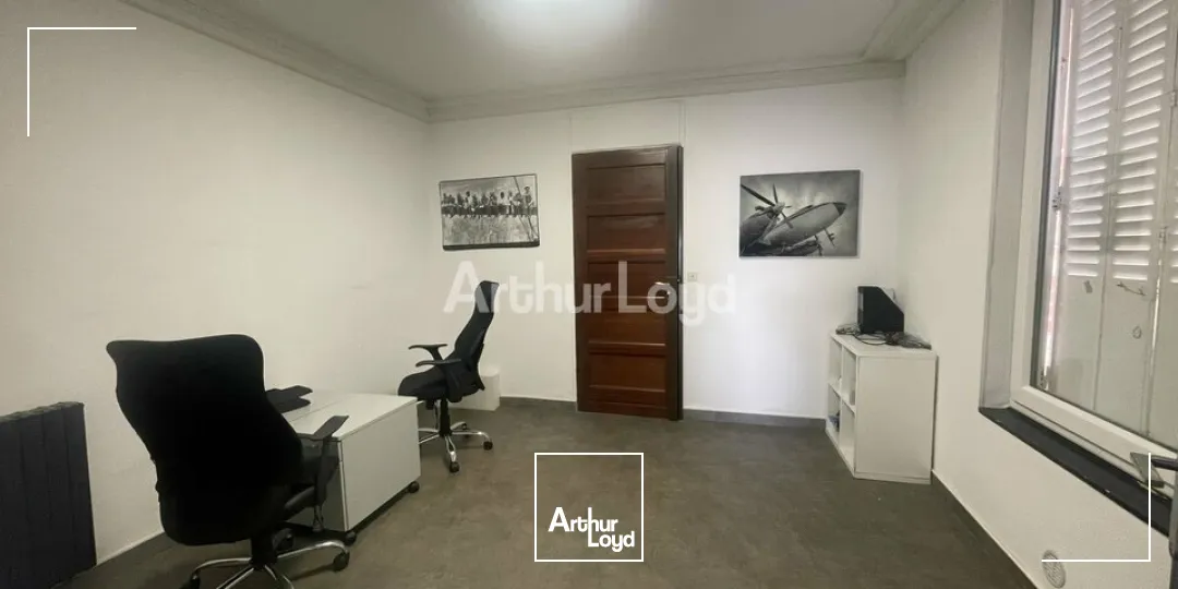 Secteur Saint-Marceaux à REIMS (51) - local commercial d'une superficie d'environ