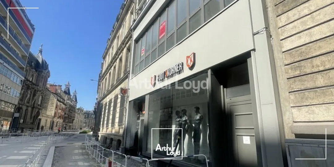 HYPER CENTRE VILLE DE REIMS LOCAL COMMERCIAL A LOUER