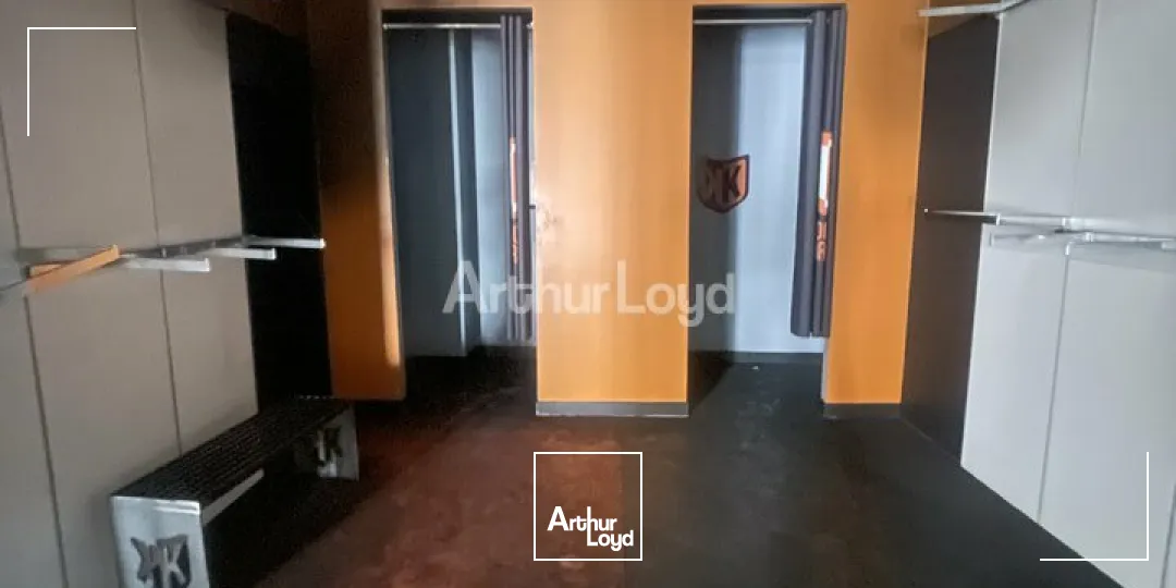 HYPER CENTRE VILLE DE REIMS LOCAL COMMERCIAL A LOUER