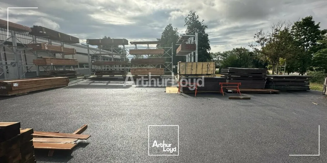 LOCAL D'ACTIVITÉ D'ENVIRON 2 269 M2 - REIMS / BEZANNES