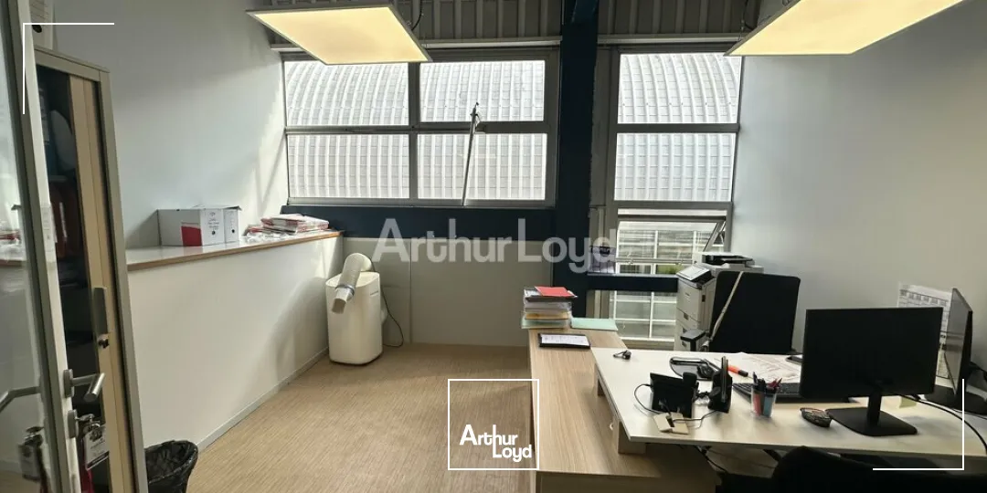 LOCAL D'ACTIVITÉ D'ENVIRON 2 269 M2 - REIMS / BEZANNES