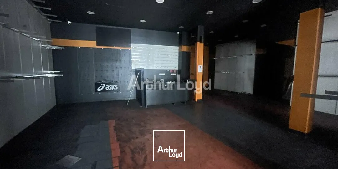 HYPER CENTRE VILLE DE REIMS LOCAL COMMERCIAL A LOUER