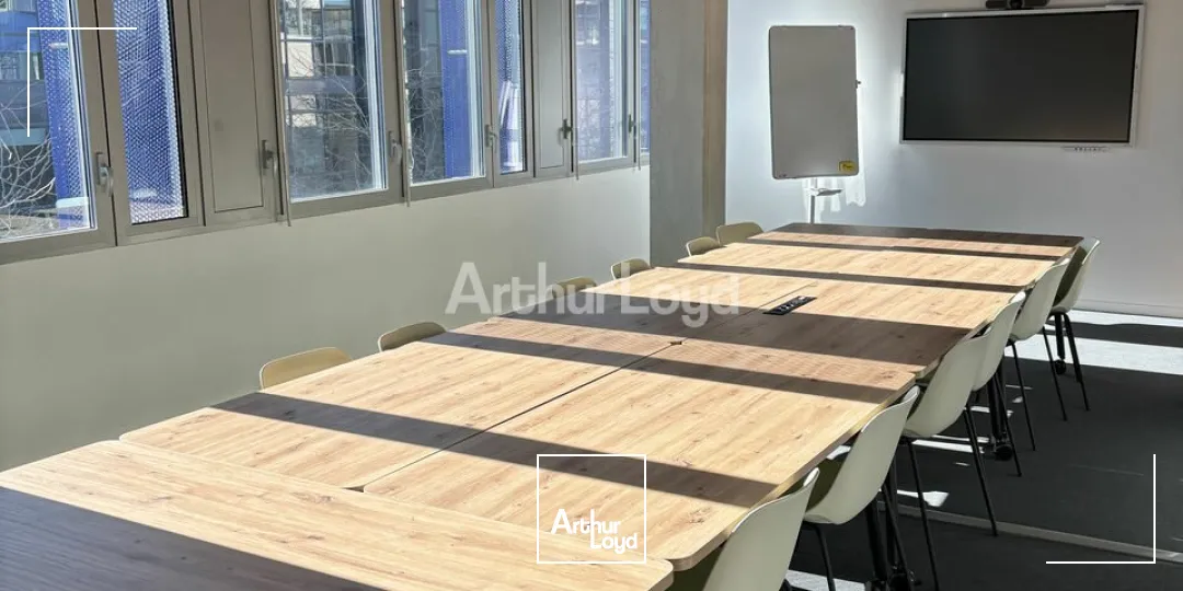 ESPACE DE TRAVAIL / BUREAUX OPÉRÉ - REIMS GARE