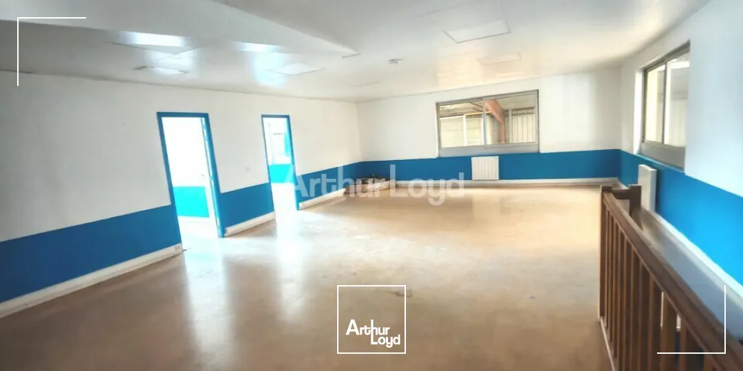 A Louer - Local d'activité de 758m2 avec bureaux à Muizon 