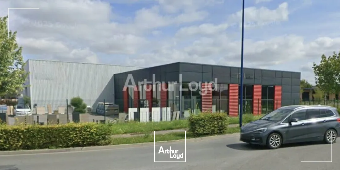 Vous recherchez un local mixte sur le secteur de Tinqueux/Ormes (51) ?Nous disposons de ce bien mixte à louer d'une surface totale e 765m2 ont 400m2 de surface commerciale. Disponible r...