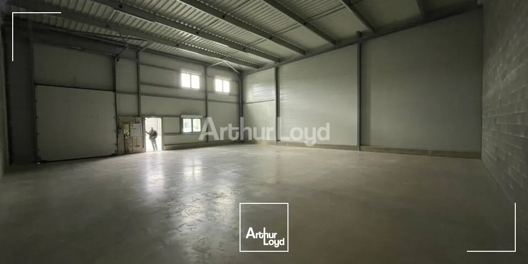 A Louer - Entrepôt de 200m2 secteur ZAC CROIX BLANDIN