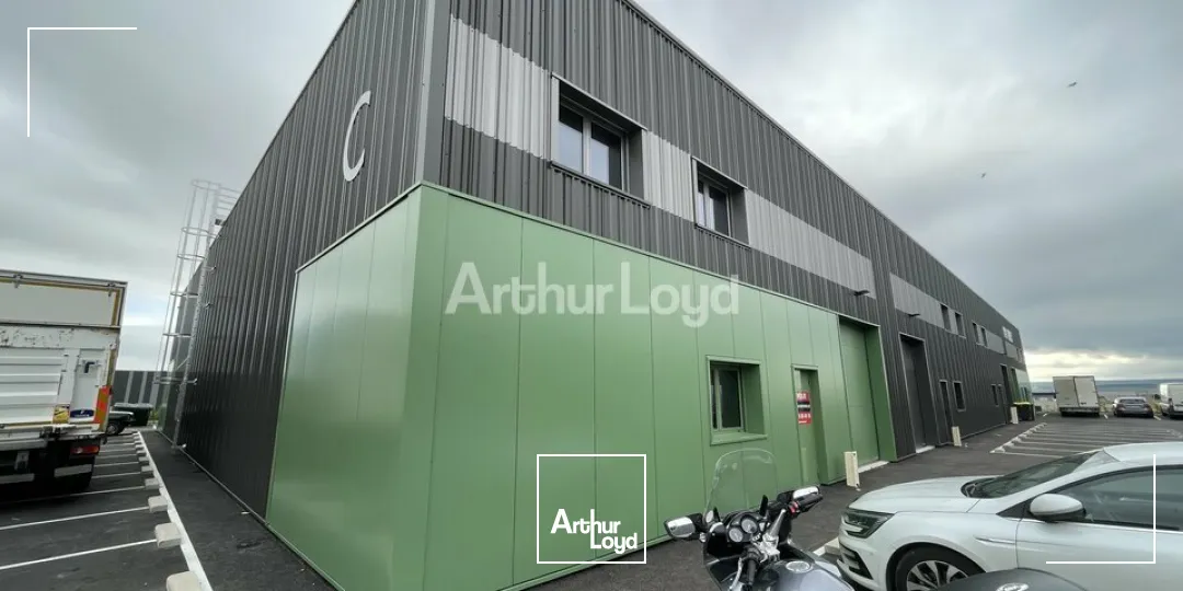 A Louer - Entrepôt de 200m2 secteur ZAC CROIX BLANDIN