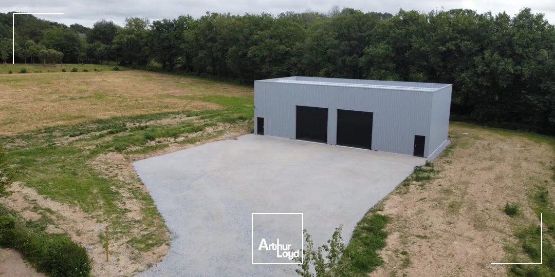 A LOUER - LOCAL D'ACTIVITE - 200 M² DIVISIBLES - GUER