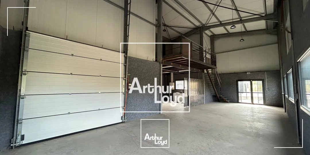 Local d'activité indépendant à louer dans une zone artisanale