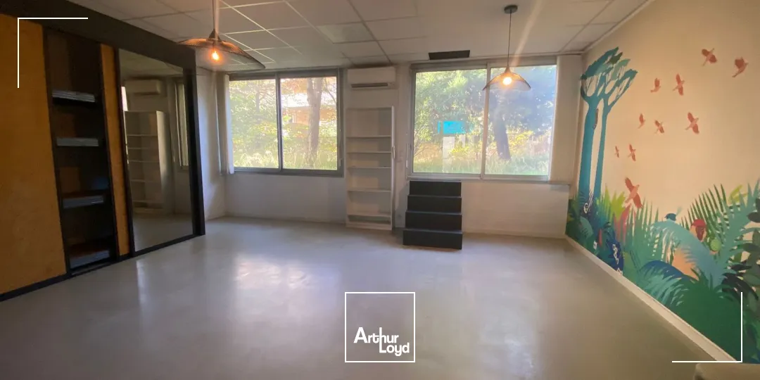 Local commercial à vendre - Baille / Castellane - 13005 Marseille