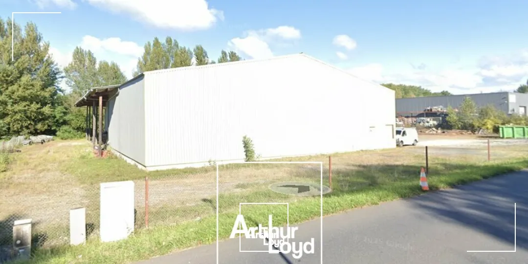 Local d'activité neuf de 500m2 divisible - Donzenac - Proximité immédiate de l'autoroute