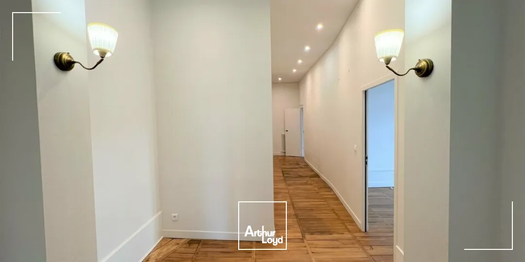 TOURS BUREAUX A LOUER 150 M² STANDING