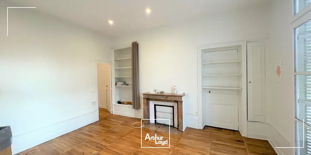 TOURS BUREAUX A LOUER 150 M² STANDING