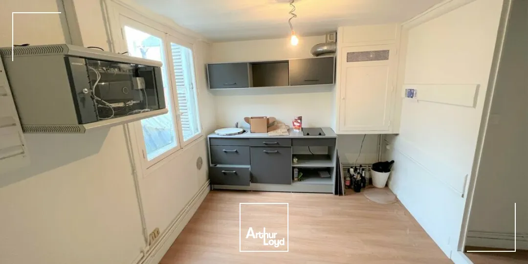 TOURS BUREAUX A LOUER 150 M² STANDING