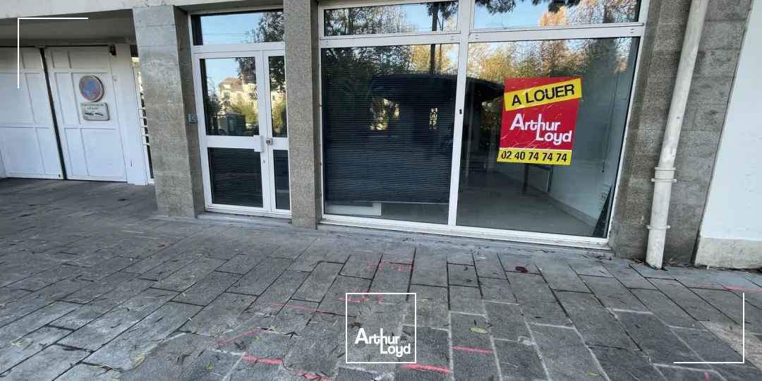 Local commercial location à Nantes