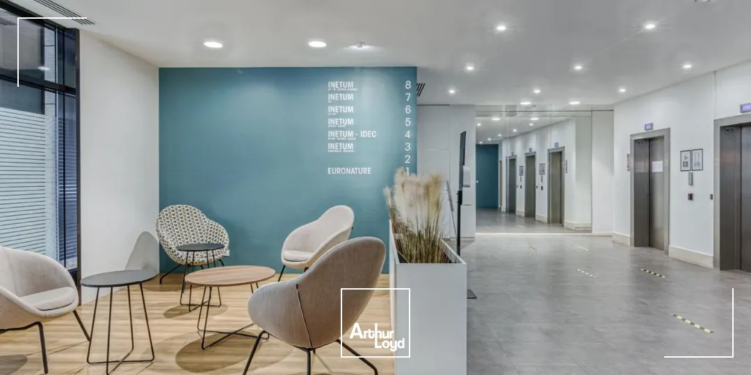 Un cadre de travail haut de gamme, de nombreux services, dans un immeuble immeuble moderne alliant confort, fonctionnalité, et loyer attractif