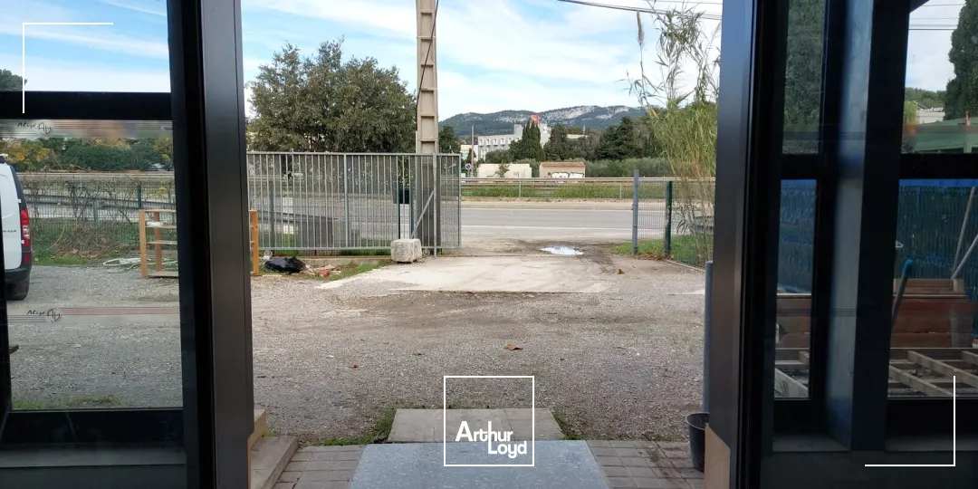 Local commercial à louer - ZAC Les Playes - Six-Fours-les-Plages