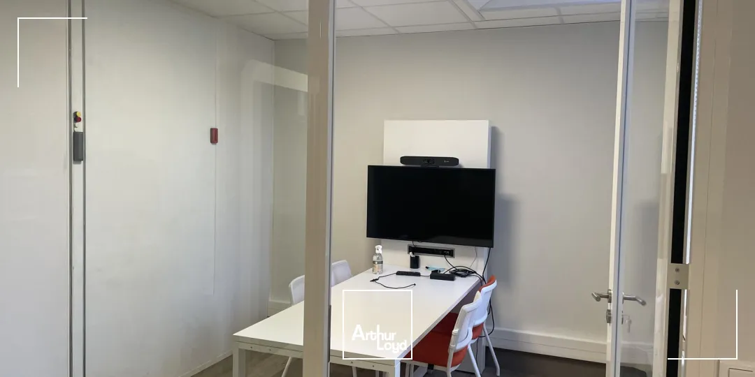 Bureau à vendre face à la Gare Lille Flandres