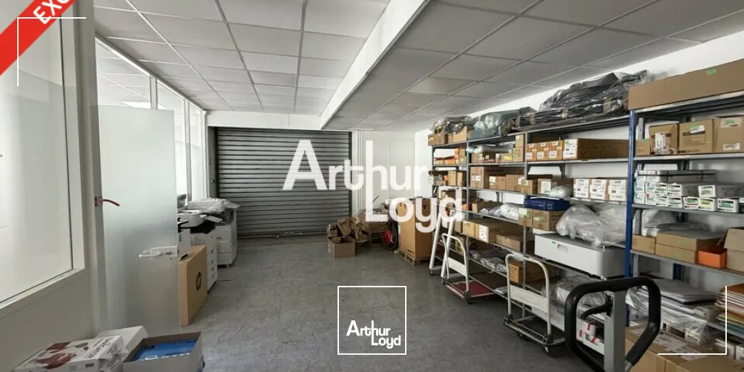 Bureaux et petit stockage sur la route de la Baronne