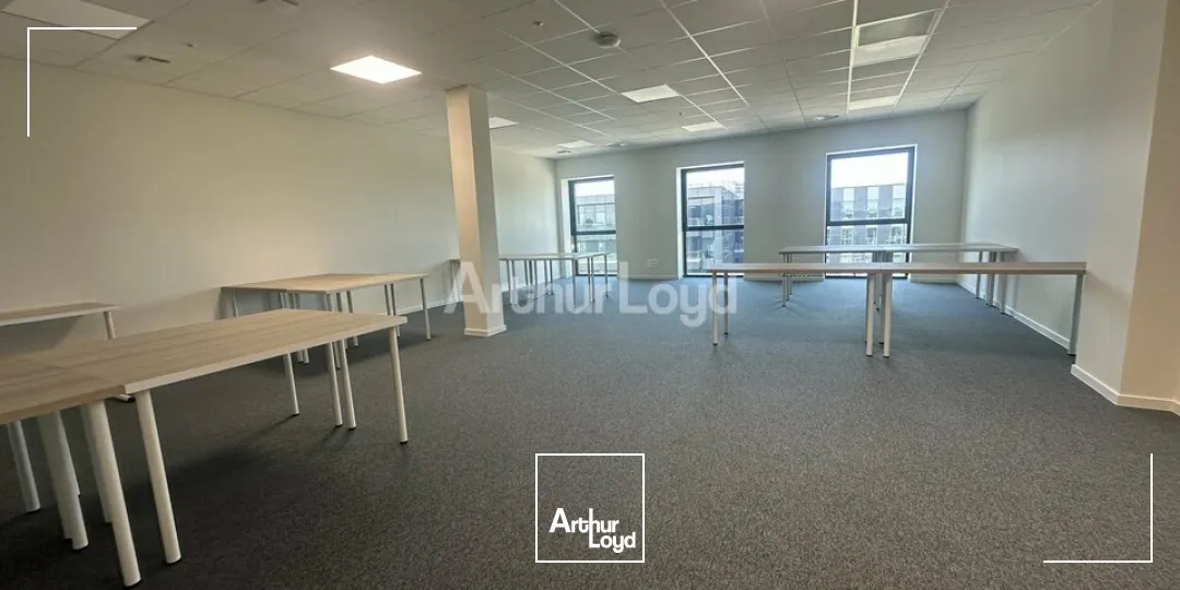 BUREAUX à LOUER de 390 m²