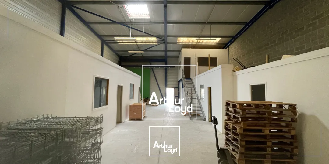 Local d'activité à louer - Montredon-des-Corbières - Proximité immédiate de Narbonne et des axes autoroutiers A9/A61