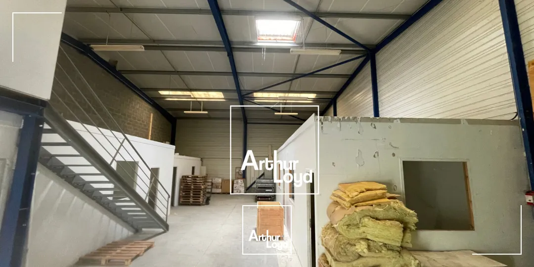 Local d'activité à louer - Montredon-des-Corbières - Proximité immédiate de Narbonne et des axes autoroutiers A9/A61