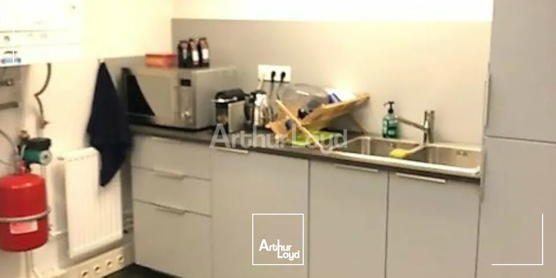 BUREAUX à LOUER de 178 m²