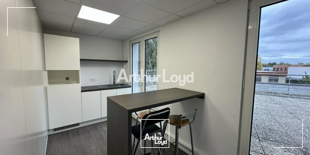 BUREAUX à LOUER de 298 m²