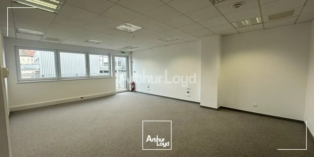 BUREAUX à LOUER de 190 m²