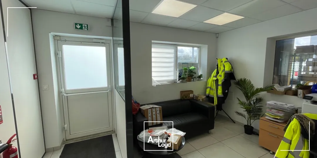 Locaux d'activité à louer à GRAND COURONNE 76530