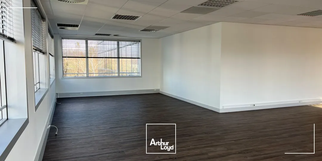 LOCAUX RENOVES ET CLIMATISES