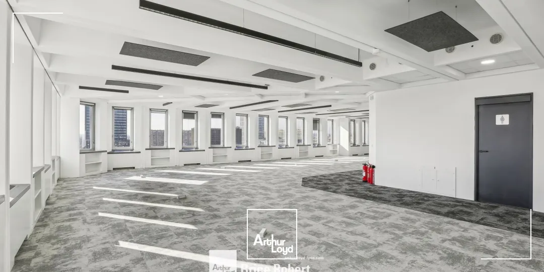 A louer - TOUR SWISSLIFE - Bureaux proches de la Gare - Lyon 3ème Part-Dieu