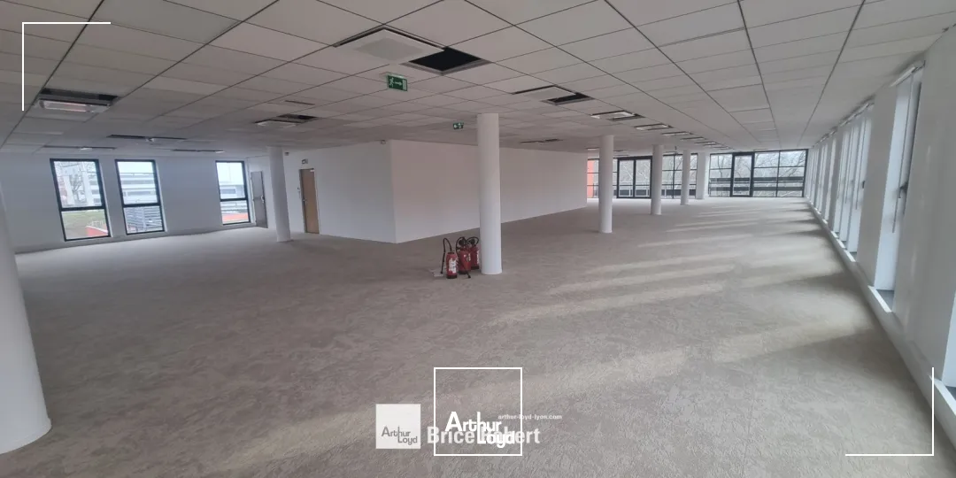 A louer - CITE PARK - Bureaux au sein d'un parc arboré - Caluire et Cuire