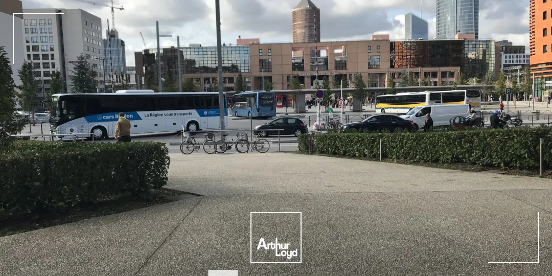 A louer - LE FORUM - Bureaux proches de la Gare - Lyon 3ème Part-Dieu