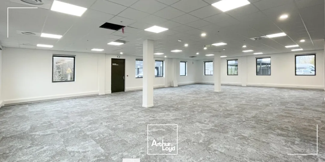 A vendre ou à louer - CAP & CO - Bureaux avec prestations de qualité - Montluel