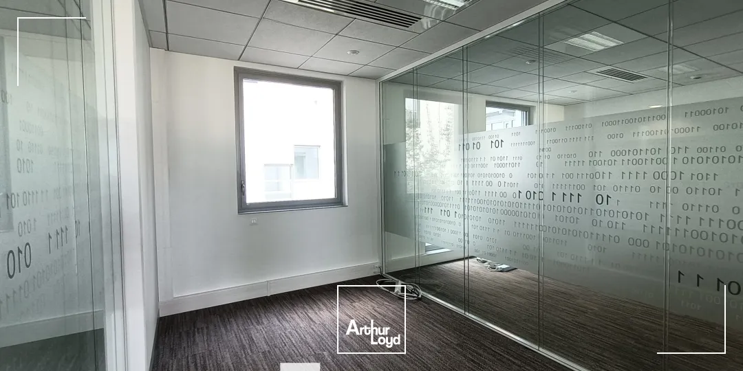A louer - EQUINOX - Bureaux lumineux et cloisonnés - Lyon 3ème Part-Dieu